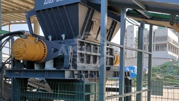 Trituratore a doppio albero in vendita, Marchio AIShred!